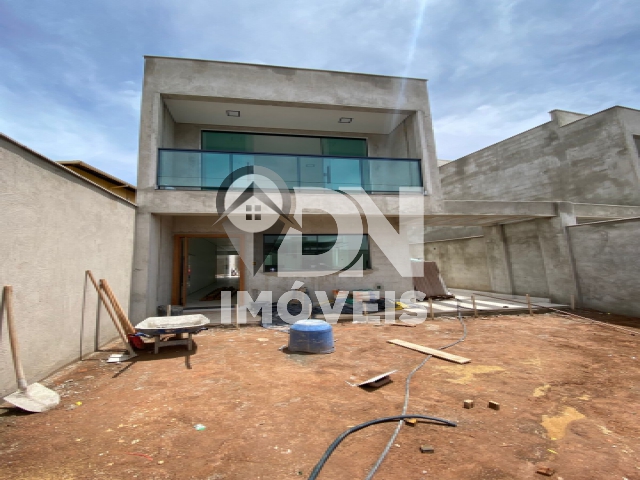 Casa para Venda SANTA ROSA SARZEDO